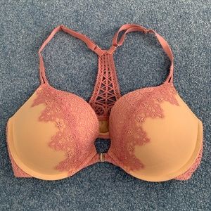 LIGHTLY WORN VS NUDE  PUSH-UP BRA